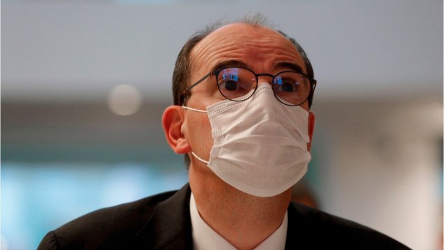 GALA VIDEO -« Dernière sortie avant le tunnel : l’entourage d’Emmanuel Macron pessimiste sur le reconfinement