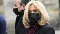 GALA VIDÉO - Le saviez-vous ? Le premier mari de Brigitte Macron n’est pas allé à l’enterrement de sa mère pour l’éviter
