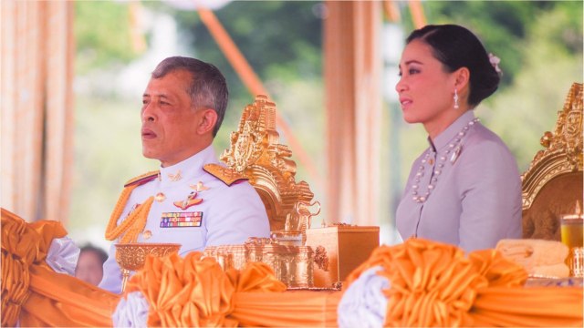 GALA VIDÉO - Roi de Thaïlande : le retour de sa favorite, un cauchemar pour la reine Suthida