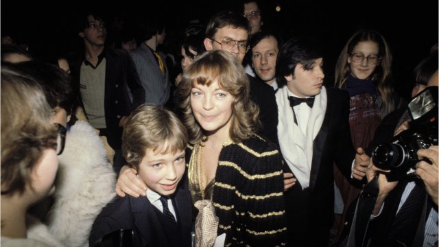 GALA VIDEO - Romy Schneider : le jour où sa tombe a été profanée