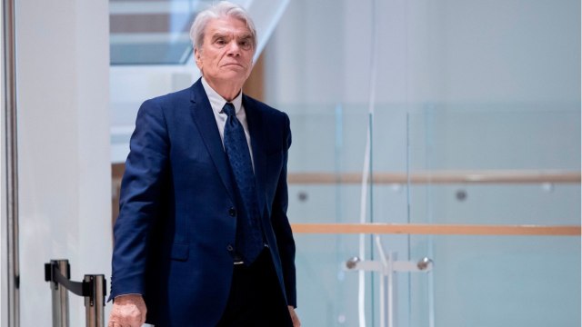 GALA VIDEO - Le cancer de Bernard Tapie a « très gravement progressé : un nouveau traitement expérimental a débuté