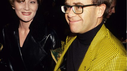 GALA VIDEO - L’ex-femme d’Elton John affirme avoir fait une tentative de suicide pendant leur lune de miel