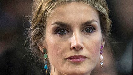 GALA VIDEO - La reine Sofia « maltraitée " par Letizia ? Ces choquantes révélations