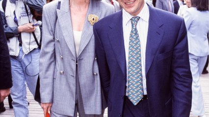 GALA VIDEO - Quand Cécilia Sarkozy rêvait d’une piscine à Bregançon