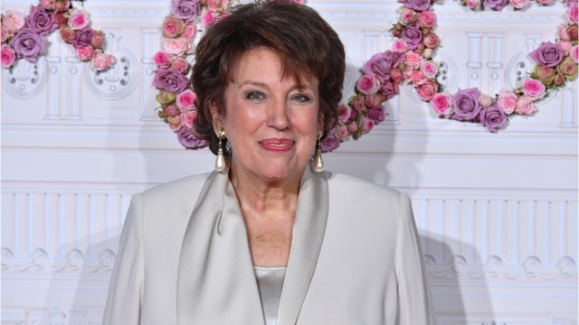 GALA VIDEO - Roselyne Bachelot Et Le Sonotone De Jacques Chirac : Sa Famille N’a Pas Du Tout Apprécié (1)