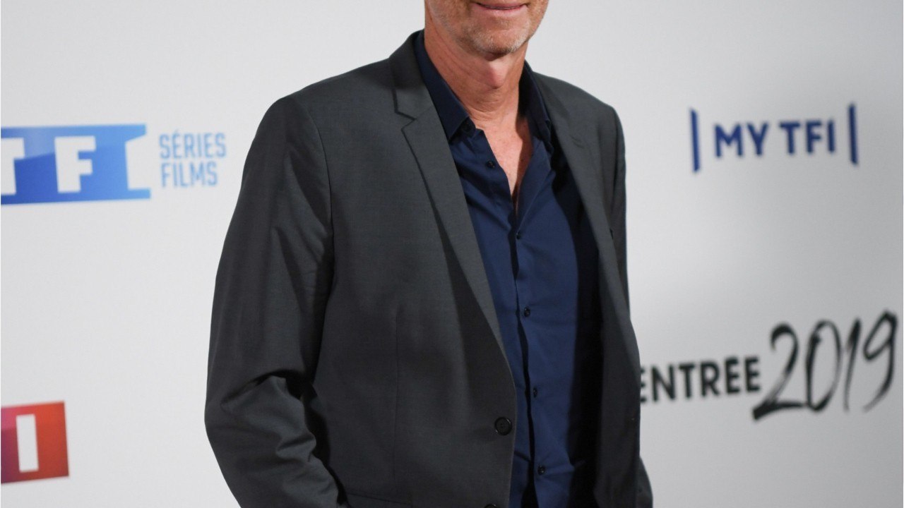 GALA VIDEO - Denis Brogniart et sa femme Hortense en vacances : rare cliché du couple