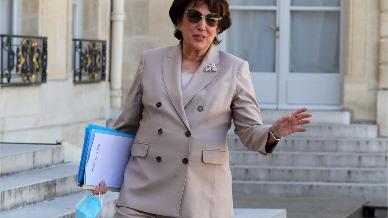 Roselyne Bachelot “nous dézinguait tous” : la chroniqueuse a laissé un souvenir amer à ses collègues