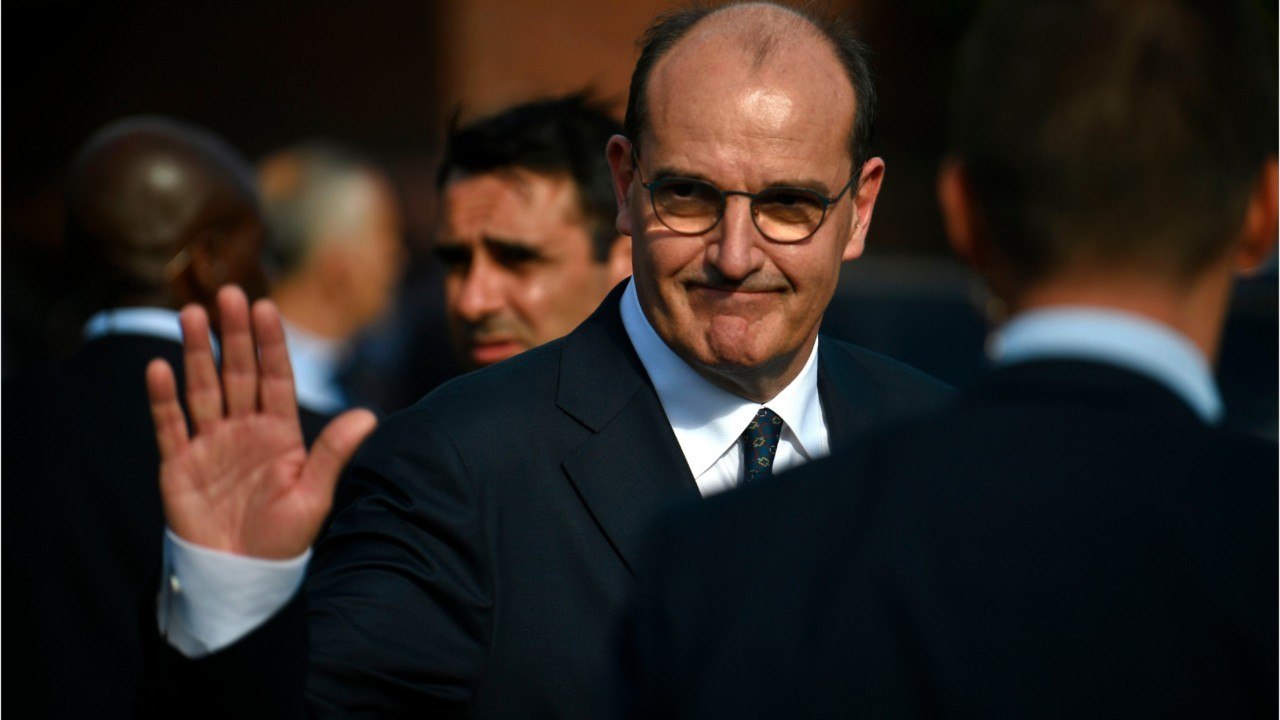 GALA VIDEO - “Faut qu’il reste un peu plouc” : Jean Castex disséqué par les macronistes