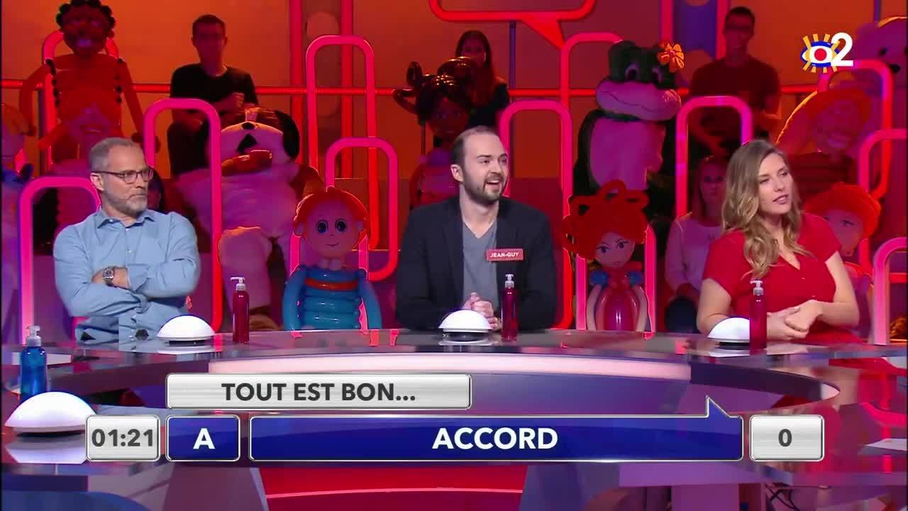 GALA VIDÉO - Olivier Minne moqué par Sidonie Bonnec après une grosse boulette