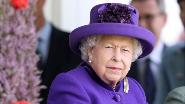 GALA VIDEO - Elizabeth II « dévastée : et si elle ne revenait plus jamais à Buckingham ?