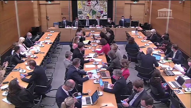 Commission des affaires culturelles : Rapport de la mission d’information sur les droits de diffusion audiovisuelle des manifestations sportives ; Point sur les pétitions renvoyées à la commission - Mercredi 15 décembre 2021