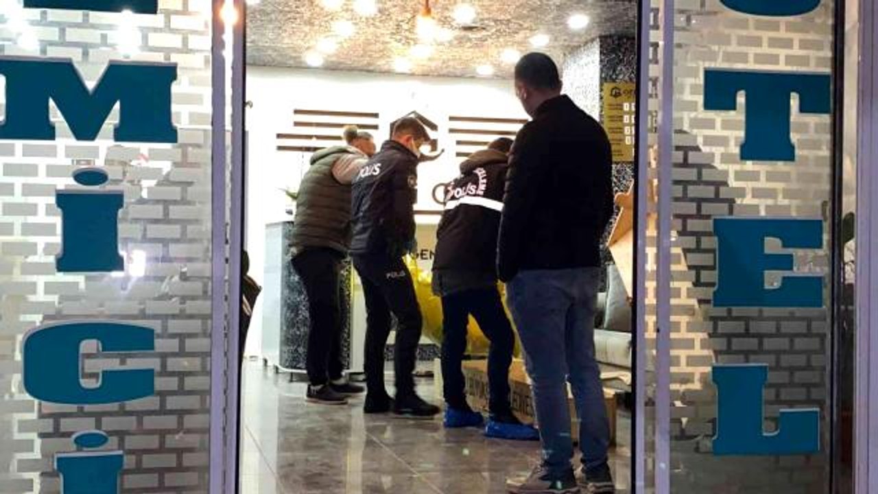 Son dakika haberleri | Otel odasında ölü bulunan yabancı uyruklu kadının katil zanlısını annesi ele verdi