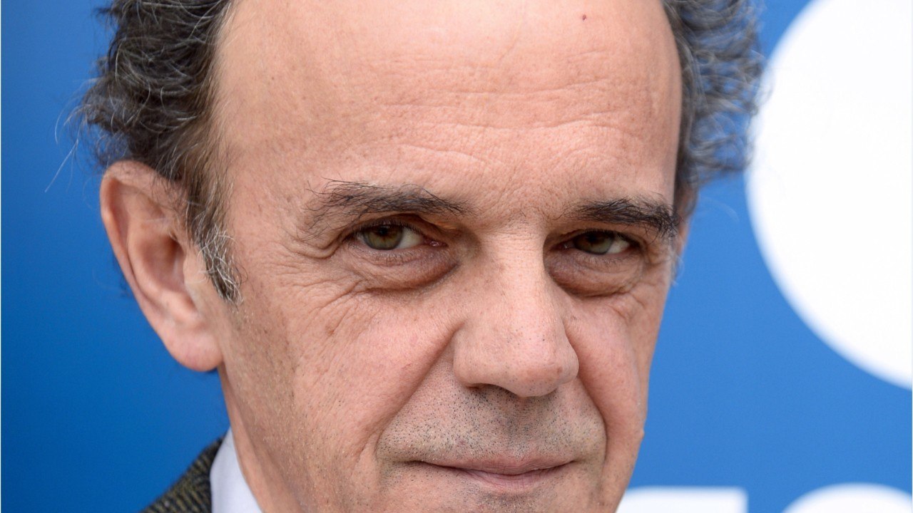 GALA VIDEO - « Un clone " : l'incroyable ressemblance entre Francis et Michel Rocard, les internautes scotchés