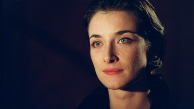 GALA VIDEO - Mort de Delphine Serina : Un si grand soleil lui rend un hommage discret