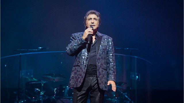 GALA VIDEO - Frédéric François toujours hanté par la mort de ses jumeaux : « Une perte pareille ne s'oublie pas