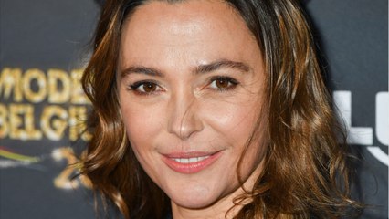 GALA VIDÉO - Sandrine Quétier méconnaissable : elle joue la carte sexy en body et collants résilles