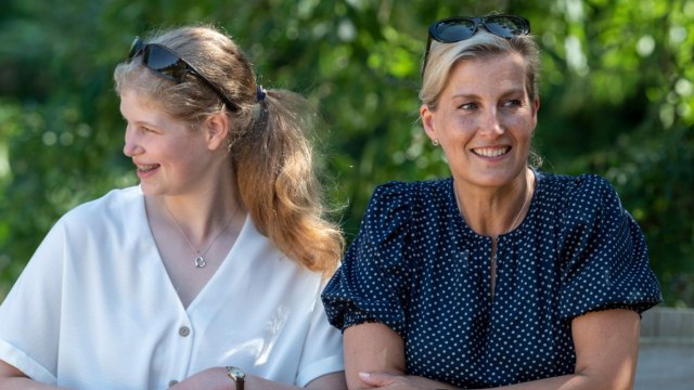 GALA VIDÉO -Sophie de Wessex : pourquoi sa fille Lady Louise sera privée de titre royal