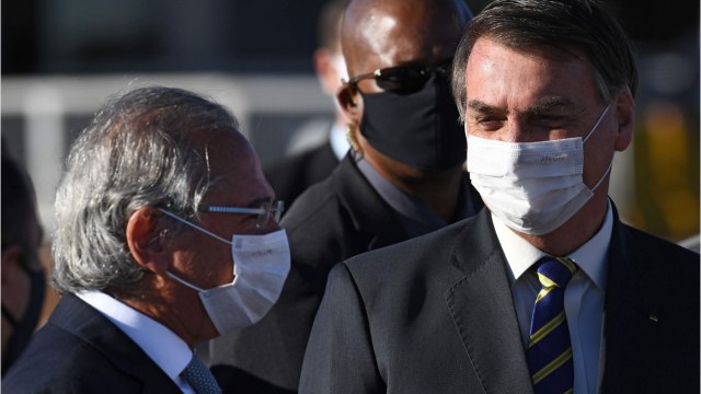 GALA VIDEO - « Irresponsable ! : Jair Bolsonaro très critiqué par Rai, la légende du PSG