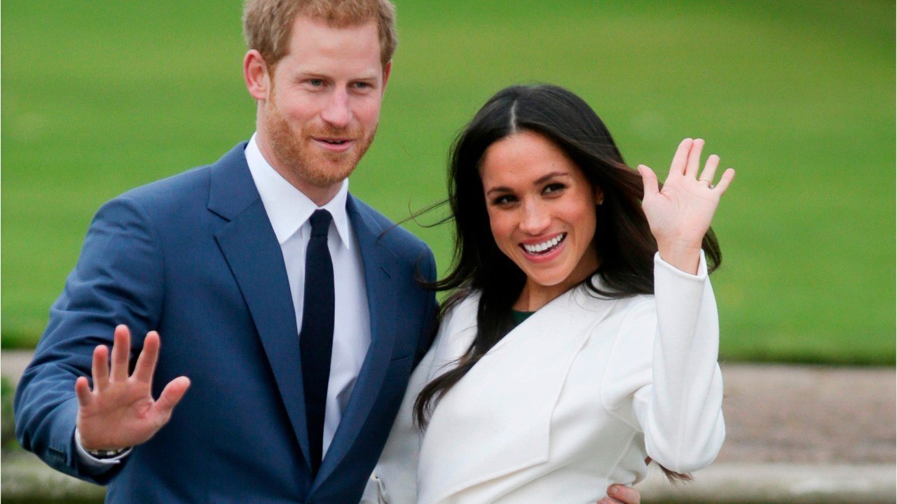GALA VIDEO - Meghan Markle et Harry ont fêté leur anniversaire de mariage "tranquillement et en famille"