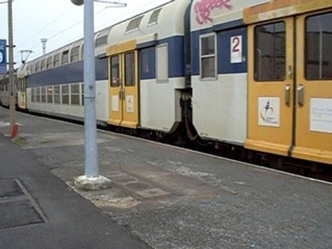 départ de la bb 16729 avec le vb2n