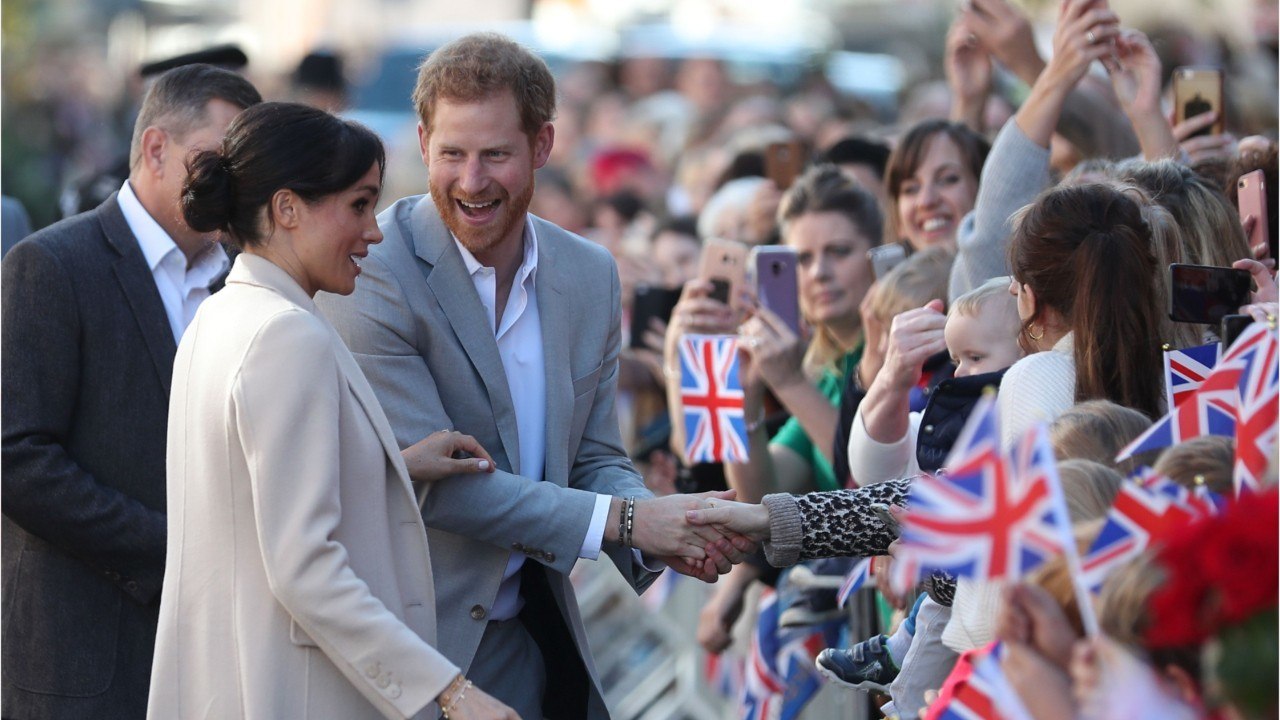GALA VIDEO - Meghan Markle et Harry : un « soap opera " qui n’est « plus un sujet d’actualité " pour la famille royale