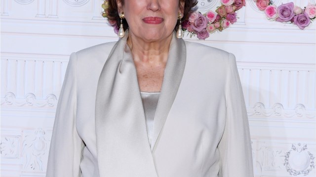 GALA VIDEO - Roselyne Bachelot approuve la destruction de stocks de masques : “C’est normal”