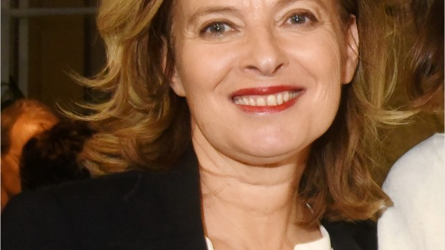 GALA VIDEO : PHOTO - Valérie Trierweiler confinée loin de son fils : son touchant message