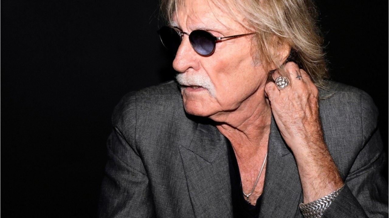 GALA VIDEO : Le fils de Christophe, Romain Vidal, amer après les obsèques de son père