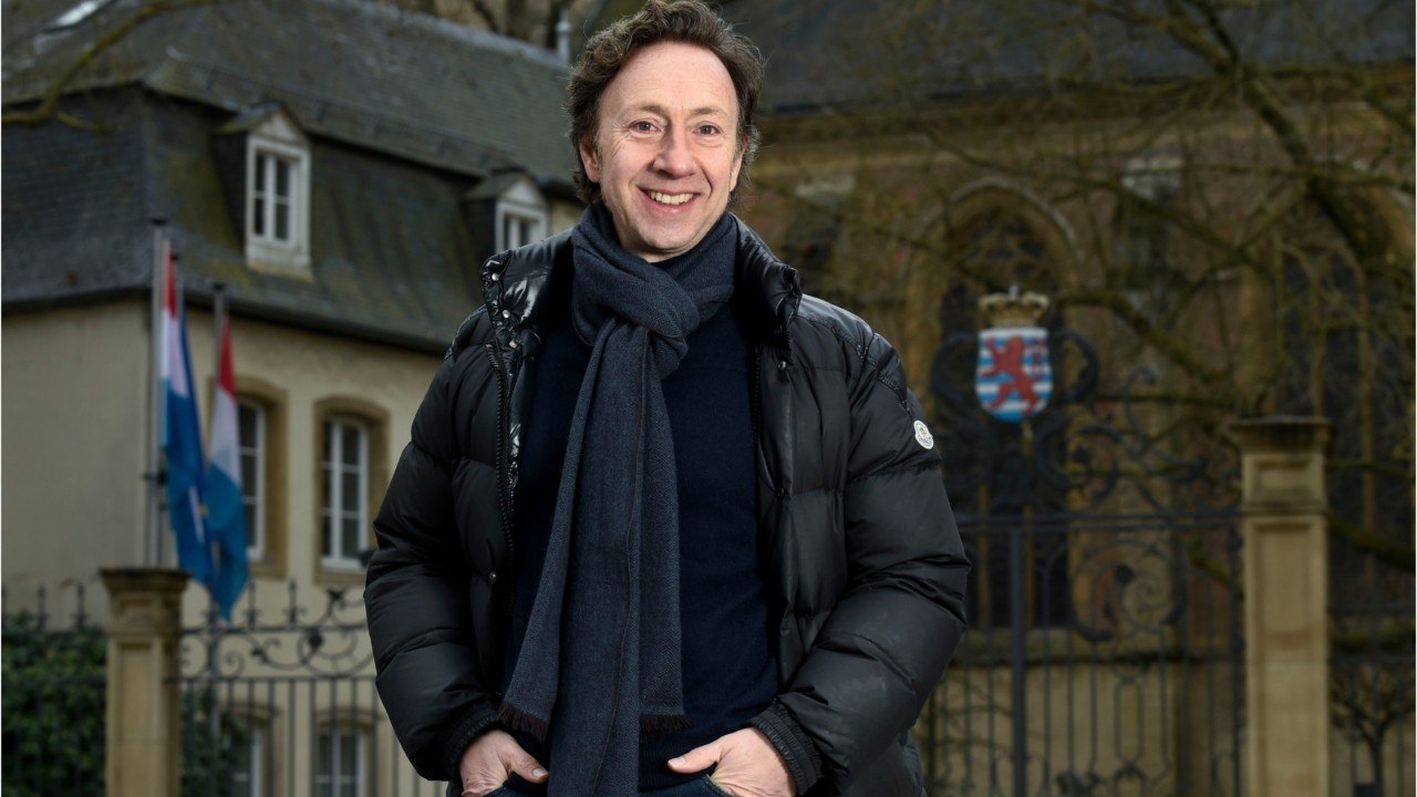 GALA VIDEO - Stéphane Bern a « le coeur gros " : il a vu des amis mourir à cause du coronavirus