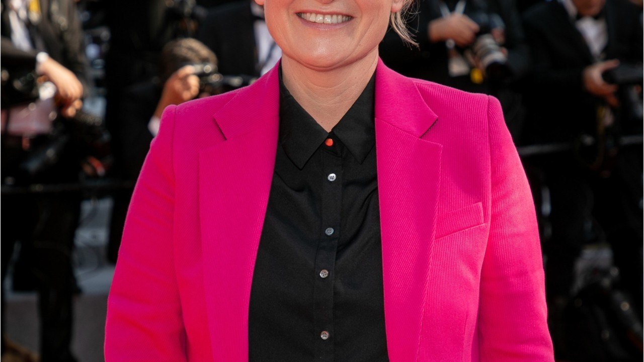 GALA VIDEO - Anne-Elisabeth Lemoine : son fils aîné, qui passe le bac, déçu par l’annonce du ministre