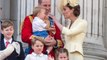 GALA VIDEO – Kate Middleton et William partagent des clichés inédits de Louis pour ses 2 ans