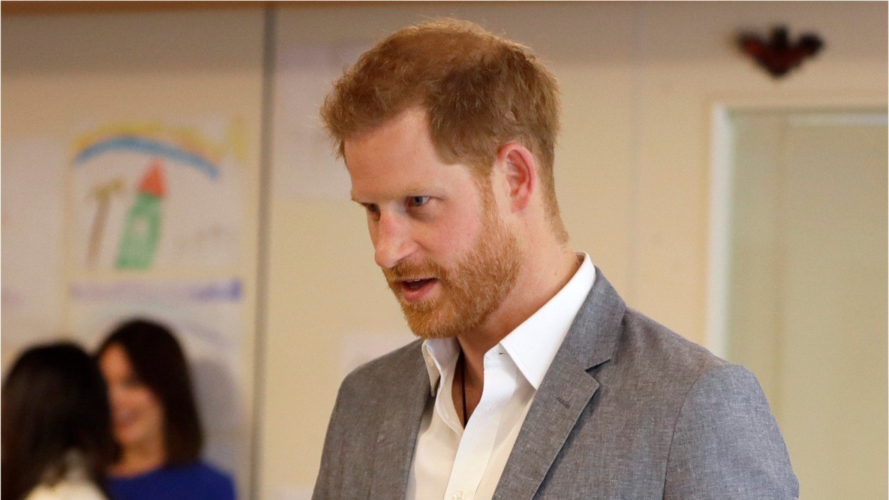GALA VIDEO - Le prince Harry intraitable avec les paparazzi… encore plus depuis la naissance d’Archie