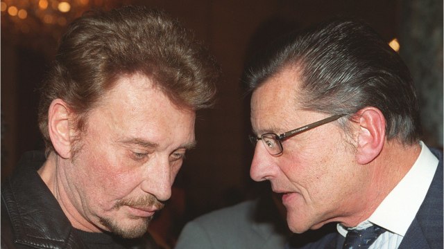 GALA VIDEO - Johnny Hallyday : Jean-Claude Camus, son ex-producteur, se souvient d’une très belle attention du rockeur