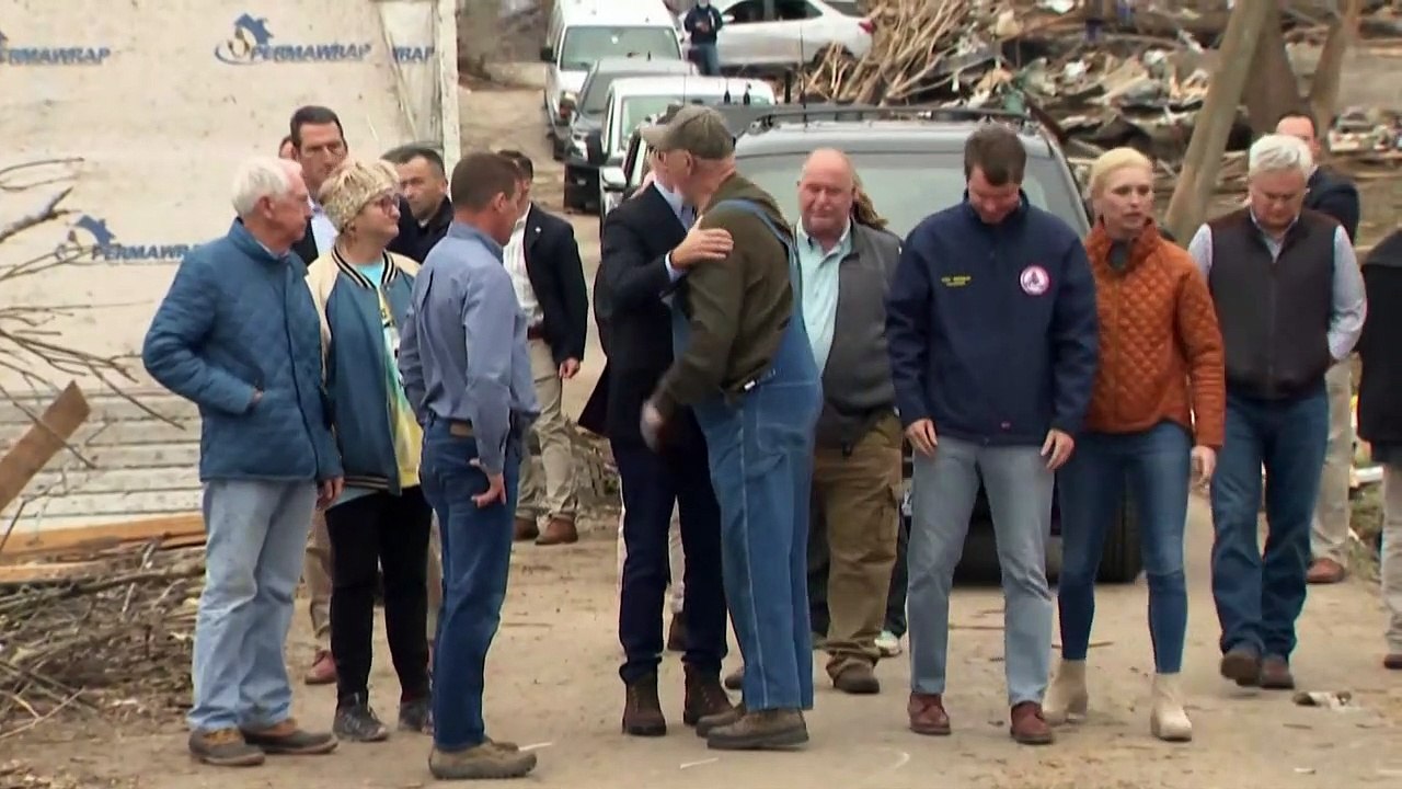 Biden promete "fazer tudo" para apoiar vítimas de tornados