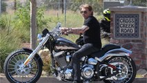 GALA VIDEO - Johnny Hallyday rattrapé par le cancer après son road-trip : la réaction déroutante de Laeticia
