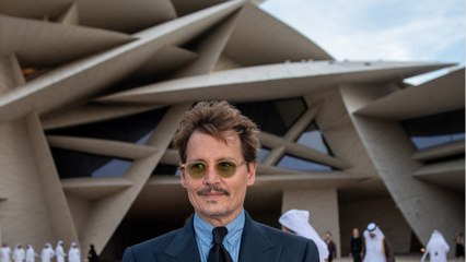 GALA VIDEO - Johnny Depp a retrouvé l'amour ? L'acteur repéré avec une danseuse russe de 20 ans
