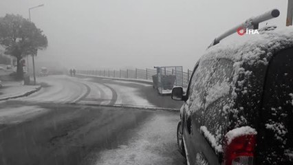 Mevsimin ilk karı yağışıyla eğitime 1 gün ara verildi