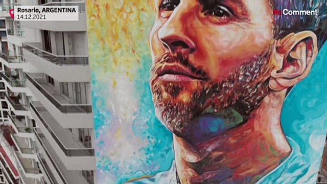 Sky-high mural honours hometown hero Lionel Messi