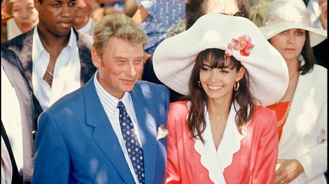 GALA VIDEO : Le père d’Adeline Blondieau vend aux enchères un cadeau symbolique pour Laura Smet