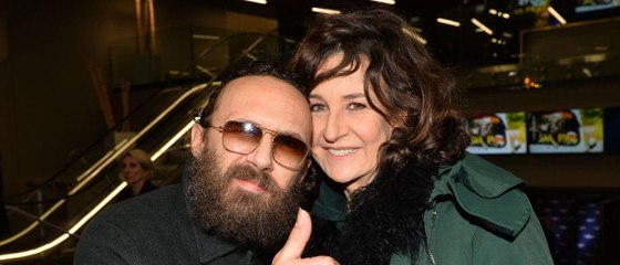 GALA VIDEO - Valérie Lemercier : qui est son compagnon Mathias Kiss ?