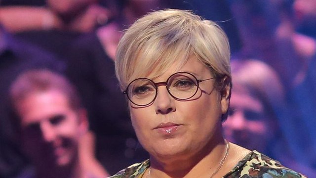 GALA VIDÉO – Laurence Boccolini radieuse au naturel : toute bronzée et amincie, elle profite de ses derniers jours au soleil