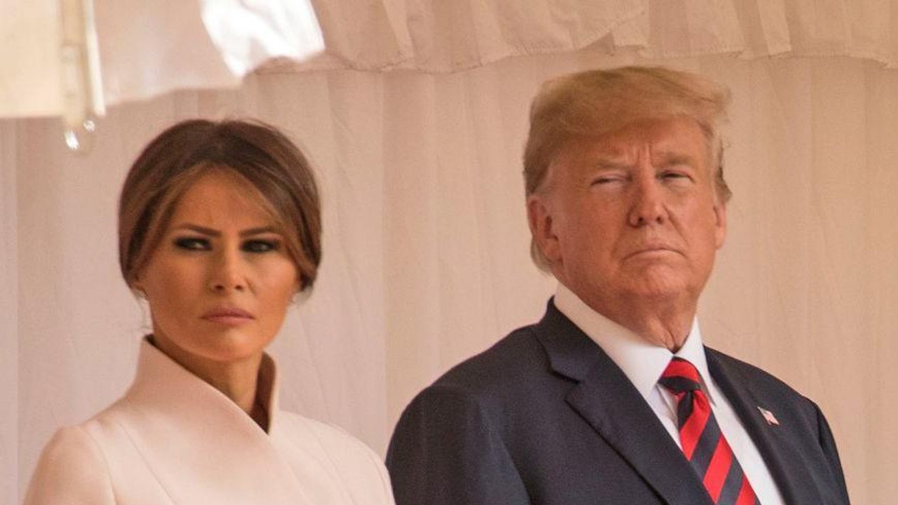 GALA VIDEO - Melania Trump pourrait être « répudiée » par son mari si elle voulait divorcer