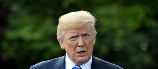 GALA VIDEO – Après ses propos grossiers contre Kate Middleton, Donald Trump encense la reine