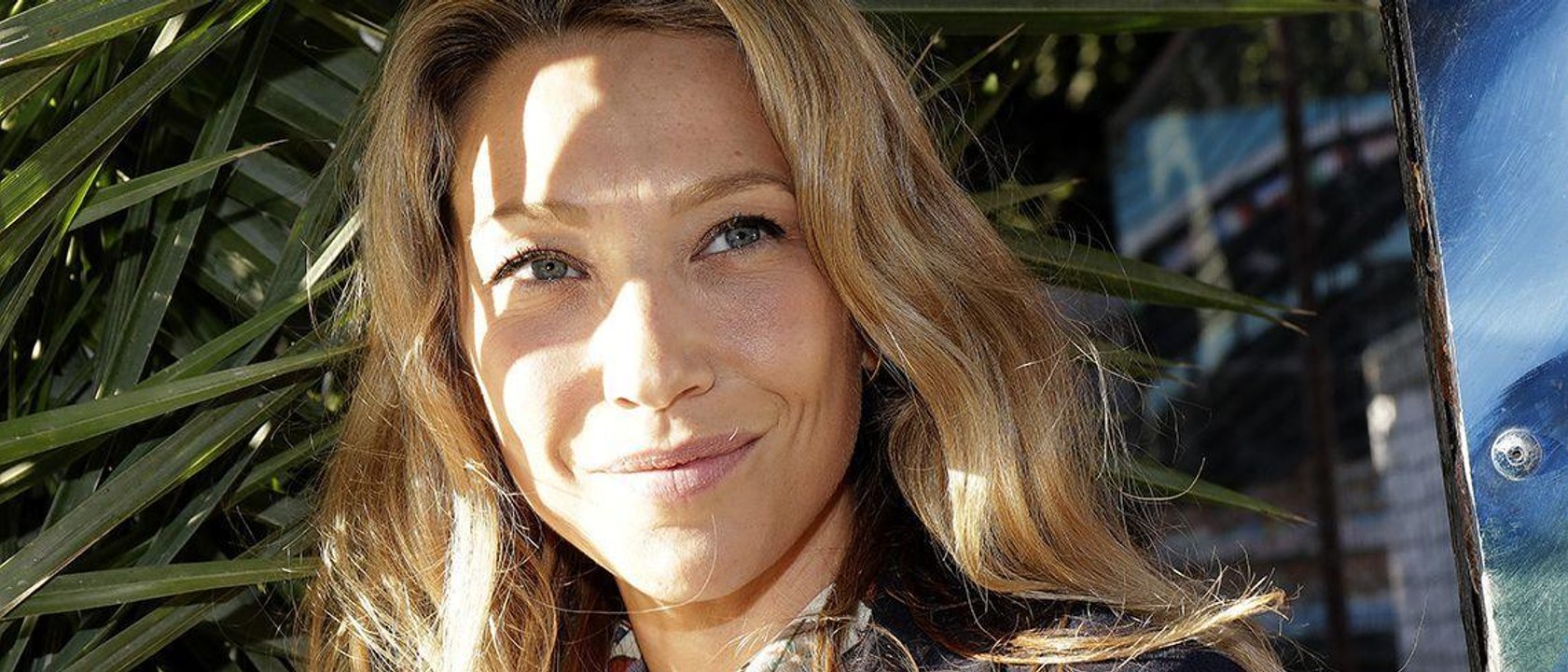 GALA VIDEO - Laura Smet prête à tout pour ne pas croiser Laeticia à St Barth