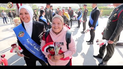 بالتحية العسكرية.. الجيش المصرى يستقبل أبطال قادرون باختلاف