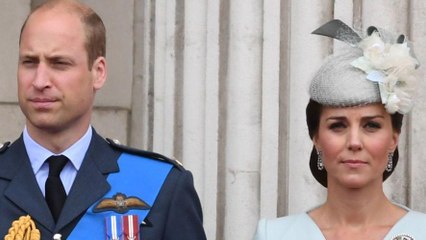 GALA VIDEO - Kate Middleton fâchée contre William, le regard qui en dit long