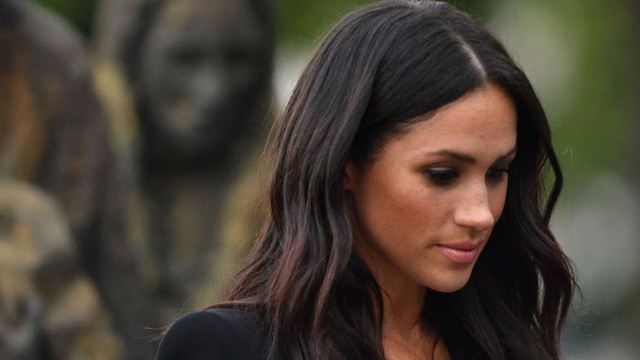 GALA VIDEO - Meghan Markle trop pressée ? Le petit oubli qui n’est pas passé inaperçu