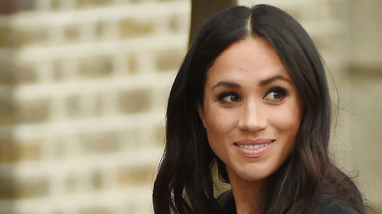 GALA VIDEO - Baptême du prince Louis : le geste de Meghan Markle qui n’est pas passé inaperçu