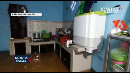 Banjir Terus Meninggi, Warga Bincau Muara Kabupaten Banjar Mulai Mengungsi