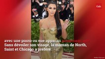 GALA VIDEO - Kim Kardashian totalement nue pour la promotion de son parfum, la photo qui choque